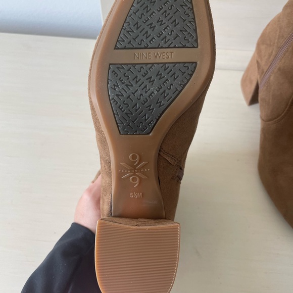 Nine West 9x9 Technology Suede Bootie - 5.5 Never Been Worn - Picture 4 of 5